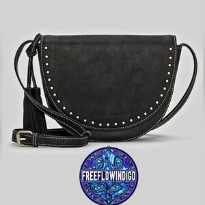 🖤 NWOT | Lucky Brand VEGAN 🍀 Studded Black Crossbody Saddle Bag